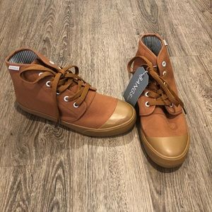Bangs high tops